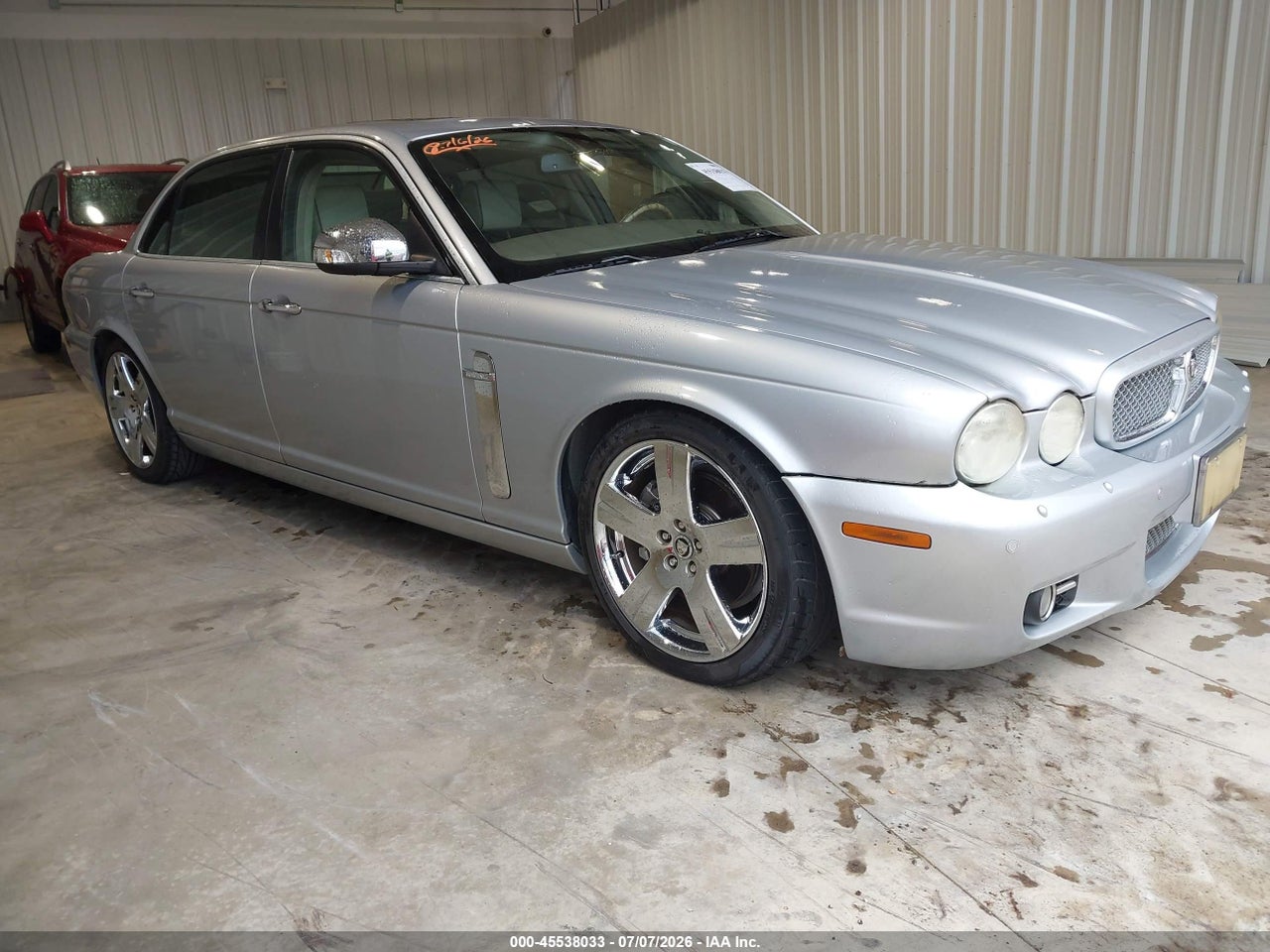 SAJWA82B58S****** · 2008 JAGUAR XJ VANDEN PLAS