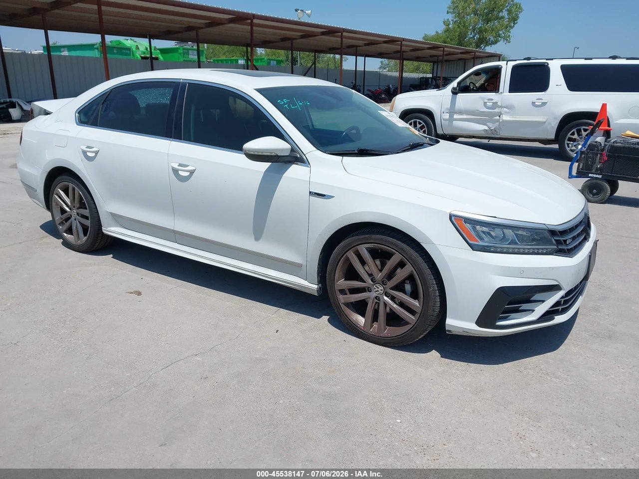 1VWMA7A32KC****** · 2019 VOLKSWAGEN PASSAT 2.0T SE R-LINE