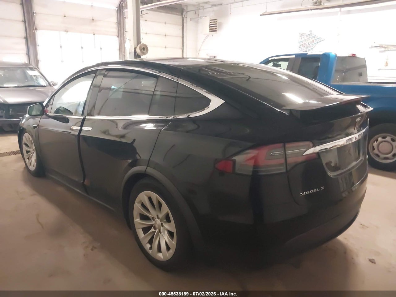 2018 TESLA MODEL X 100D/75D/P100D · 3/11