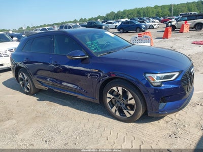 2022 AUDI E-TRON PREMIUM QUATTRO