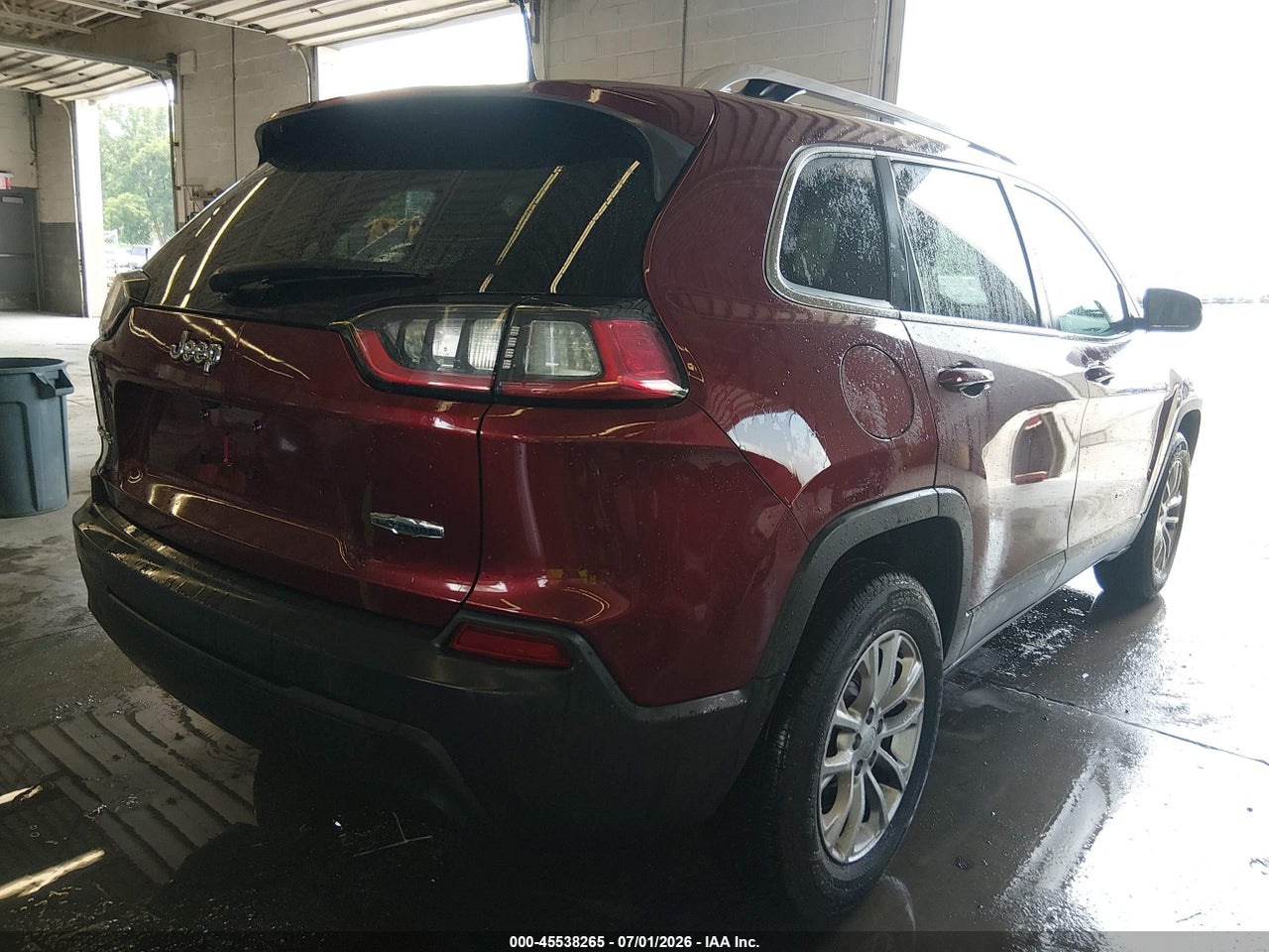 2019 JEEP CHEROKEE LATITUDE 4X4 · 4/11