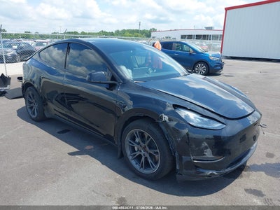 7SAYGAEE0SF****** · 2025 TESLA MODEL Y LONG RANGE DUAL MOTOR ALL-WHEEL DRIVE