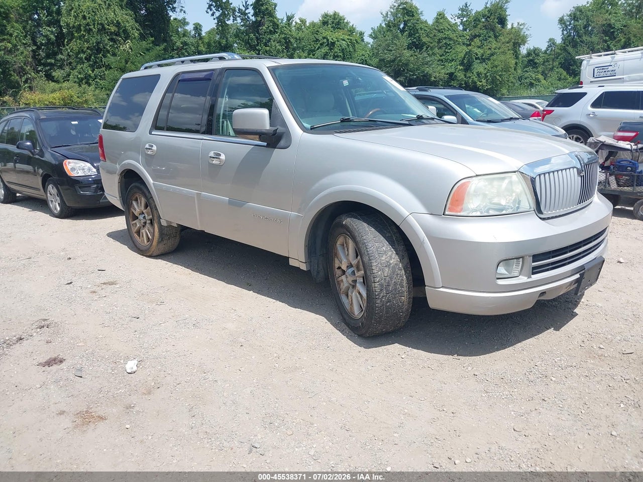 5LMFU28556L****** · 2006 LINCOLN NAVIGATOR LUXURY/ULTIMATE