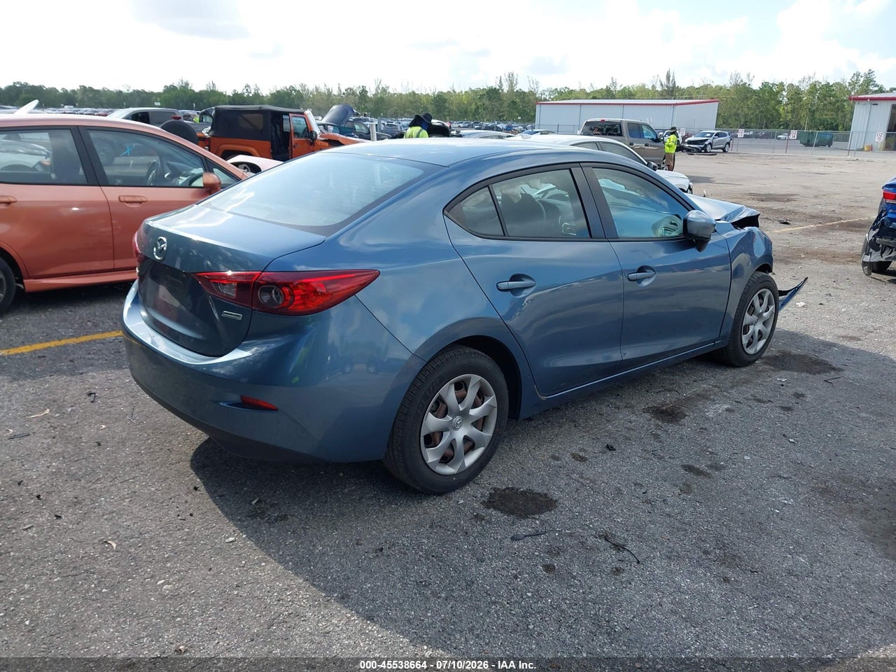 2016 MAZDA MAZDA3 I SPORT · 4/11