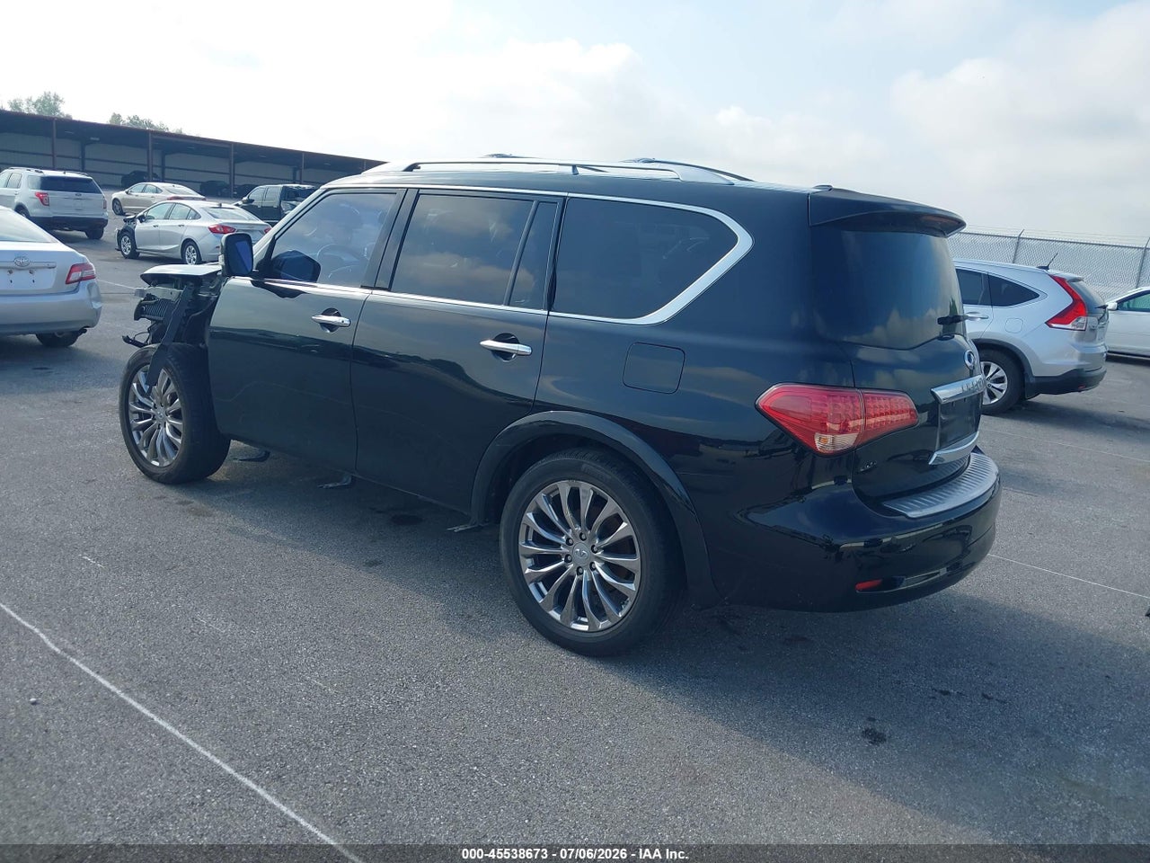 2012 INFINITI QX56   · 3/11