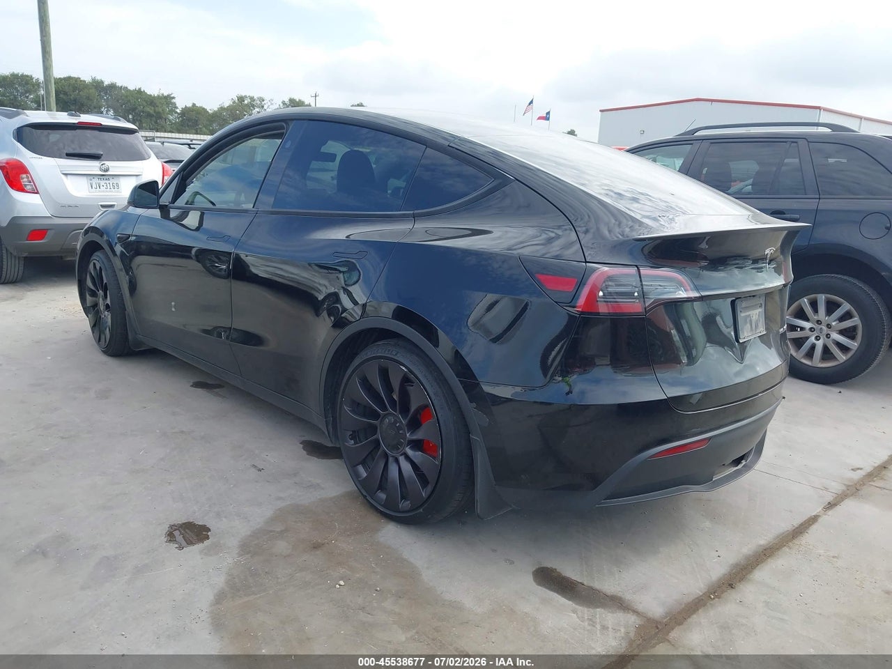2023 TESLA MODEL Y PERFORMANCE DUAL MOTOR ALL-WHEEL DRIVE · 3/10