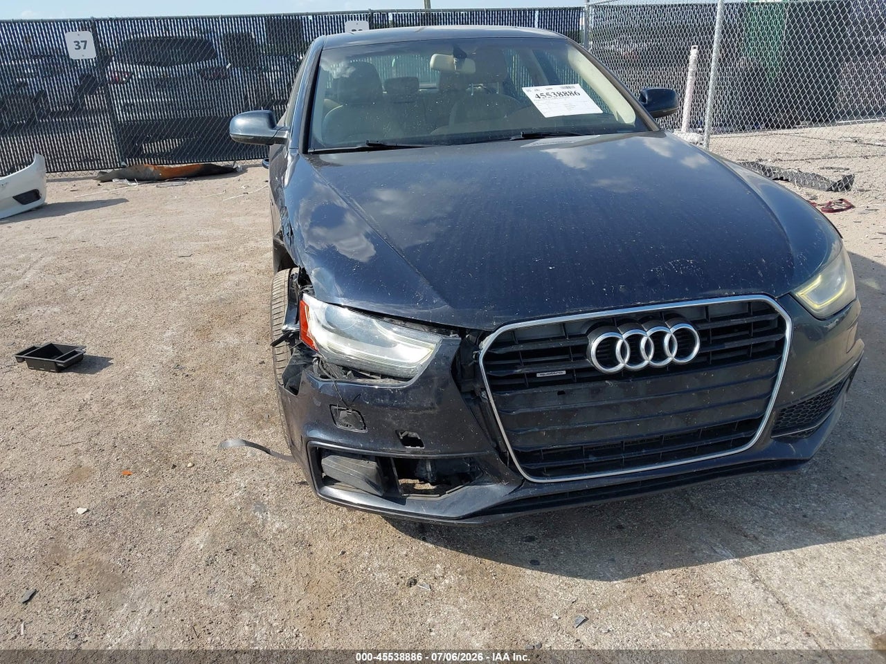 2015 AUDI A4 2.0T PREMIUM · 6/11
