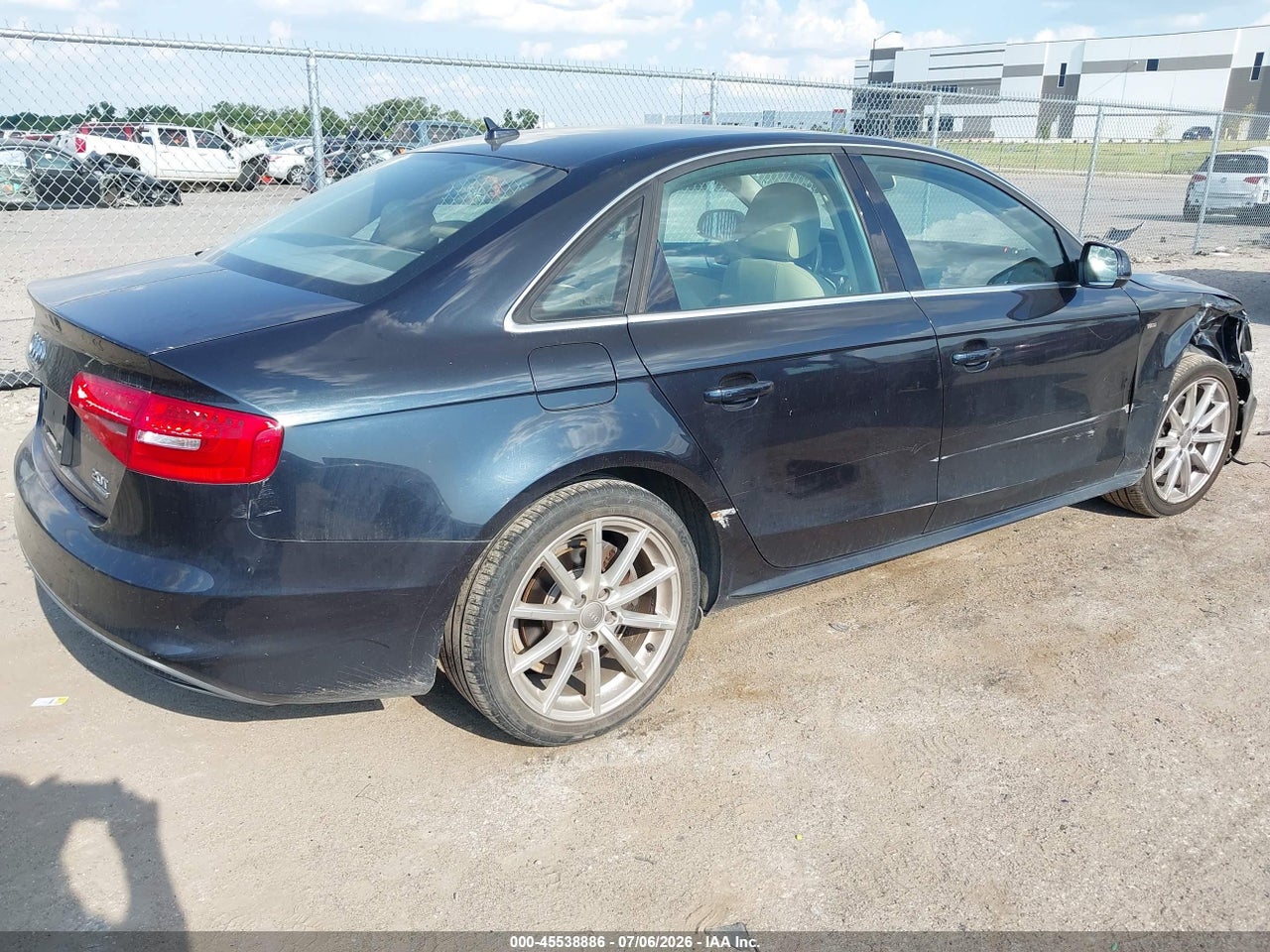 2015 AUDI A4 2.0T PREMIUM · 4/11