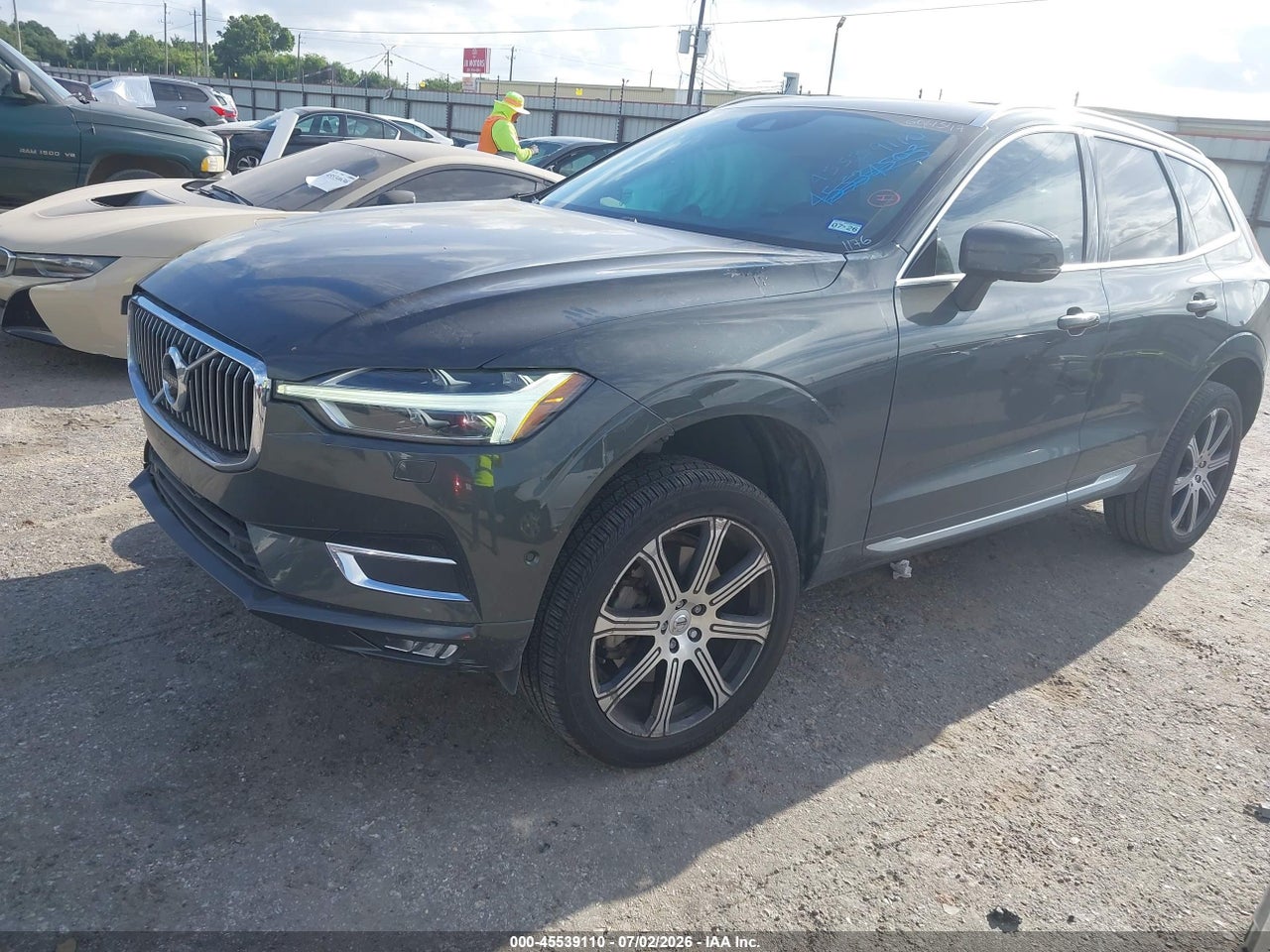 2019 VOLVO XC60 T6 INSCRIPTION · 2/11
