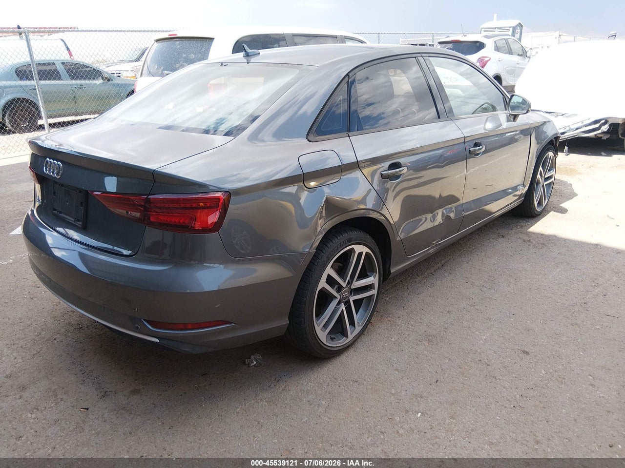 2017 AUDI A3 2.0T PREMIUM · 4/11