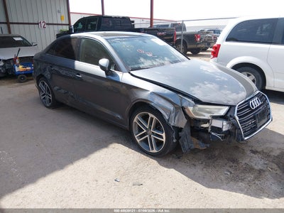 WAUAUGFF3H1****** · 2017 AUDI A3 2.0T PREMIUM