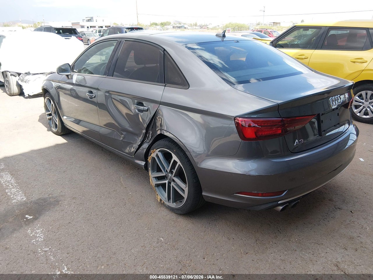 2017 AUDI A3 2.0T PREMIUM · 3/11