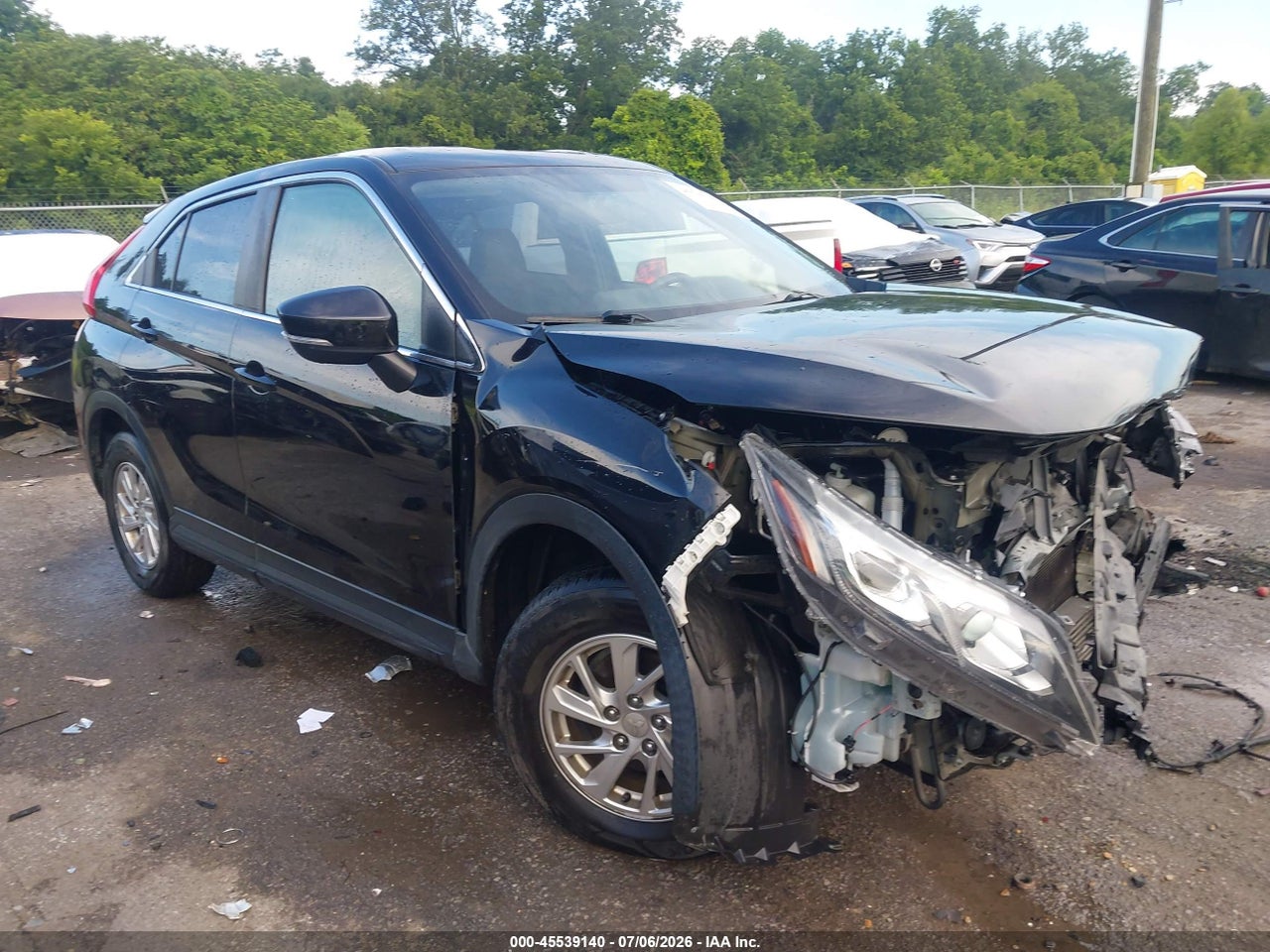 JA4AT3AA7JZ****** · 2018 MITSUBISHI ECLIPSE CROSS ES