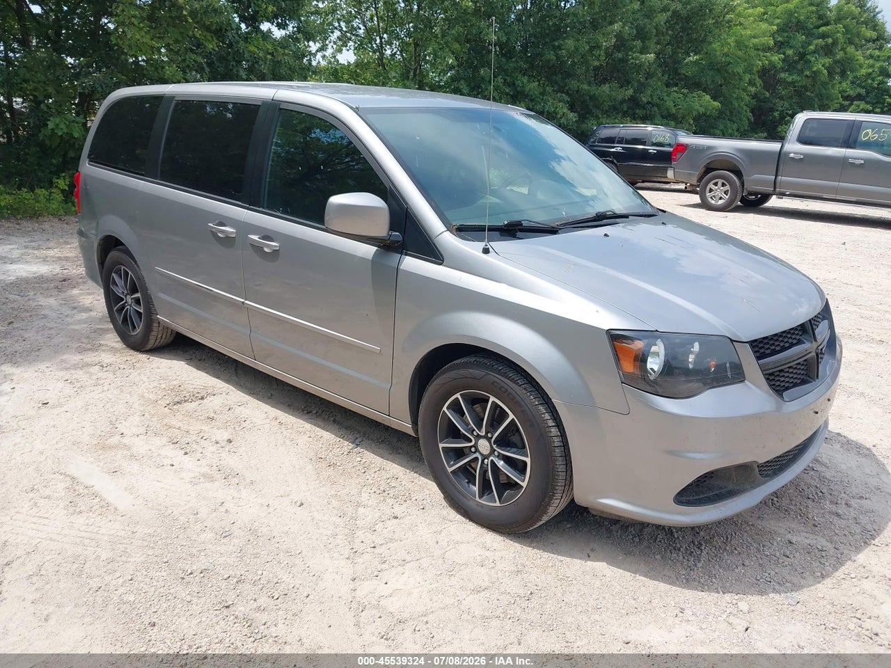 2C4RDGBG3GR****** · 2016 DODGE GRAND CARAVAN SE PLUS