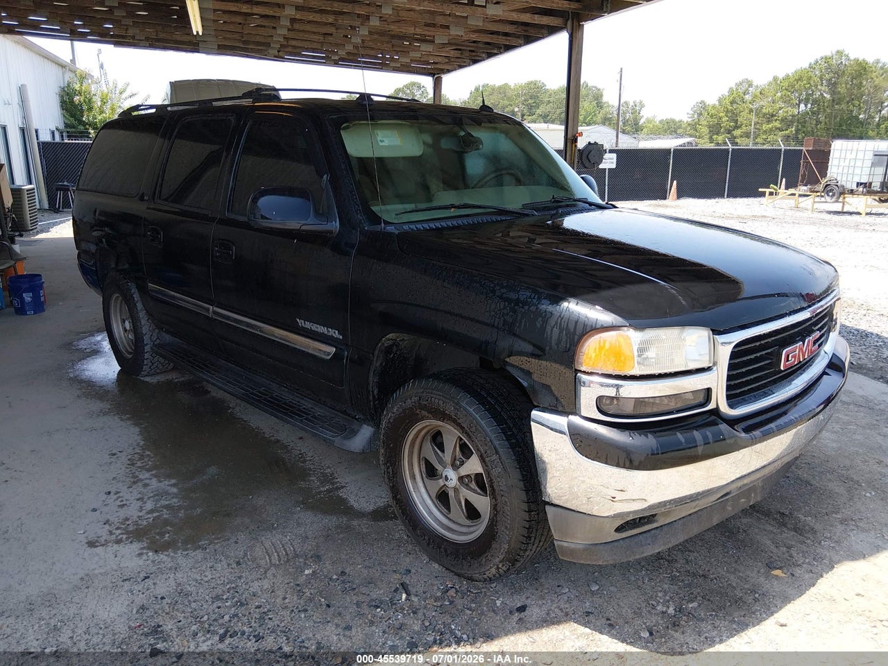 1GKEC16Z15J****** · 2005 GMC YUKON XL 1500 SLT