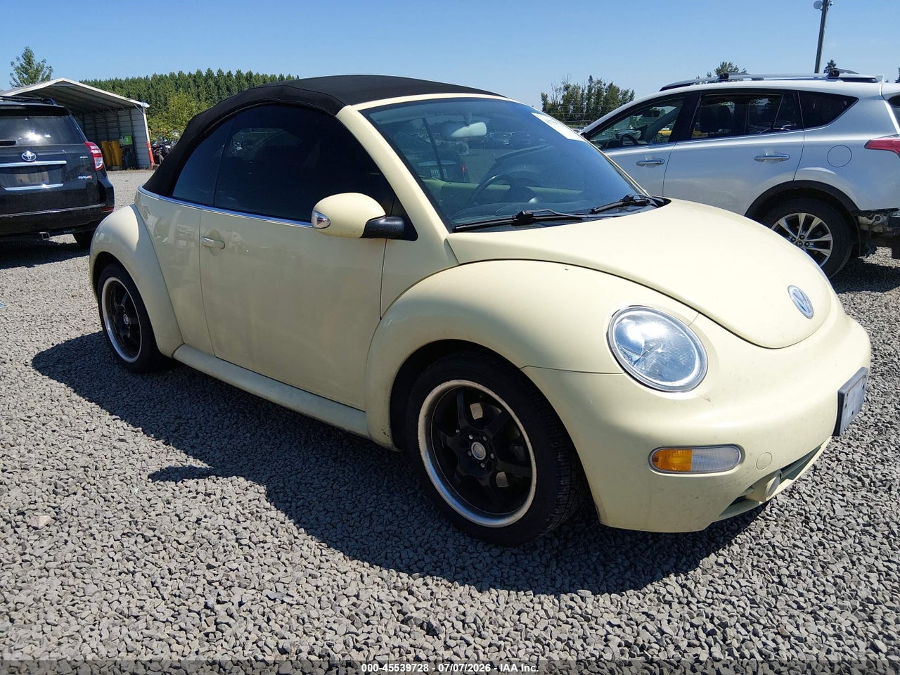 3VWCK21Y63M****** · 2003 VOLKSWAGEN NEW BEETLE GLS