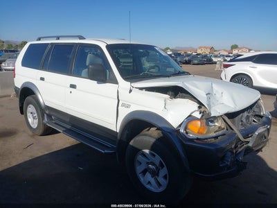 2001 MITSUBISHI MONTERO SPORT XLS