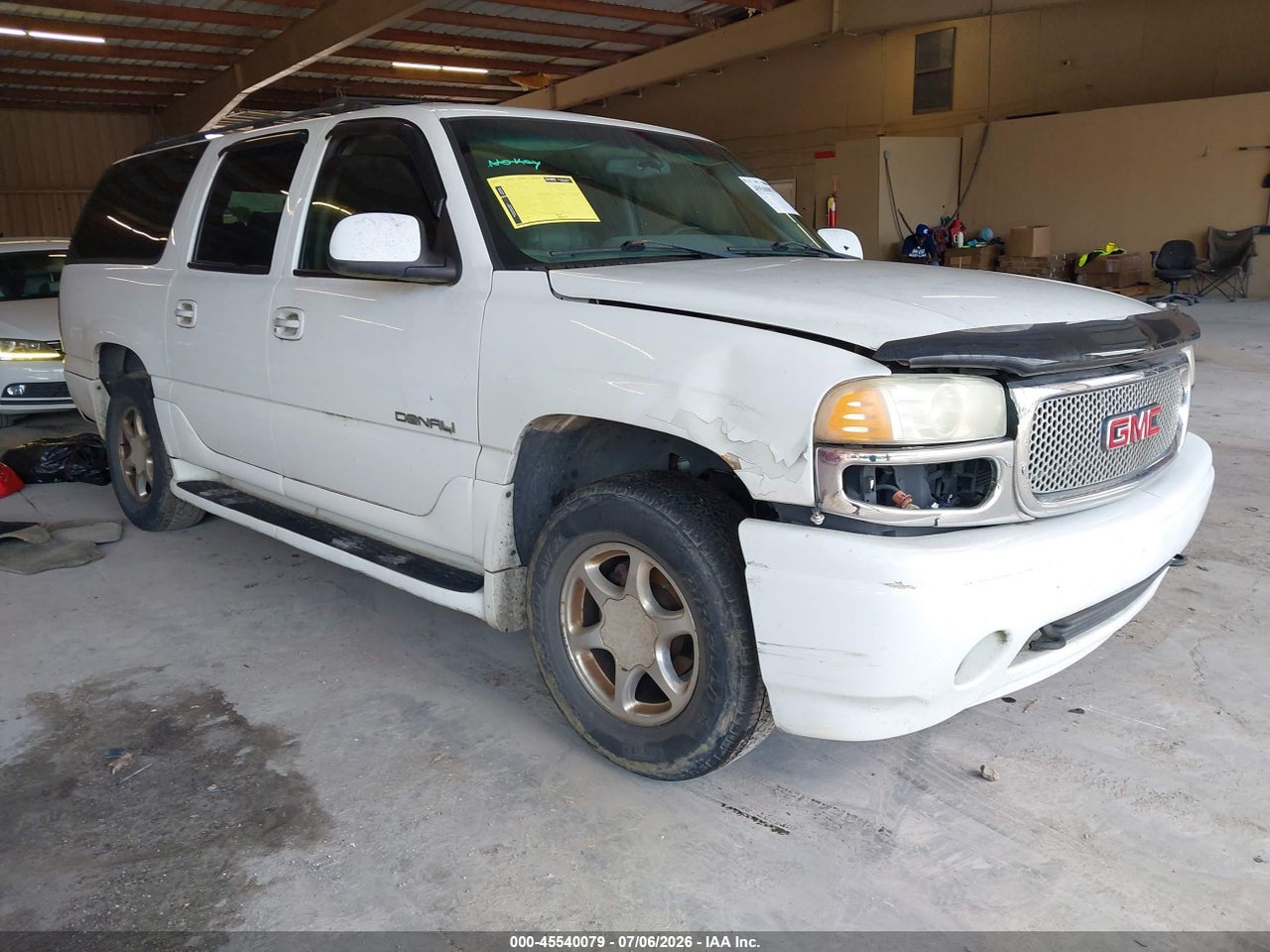 1GKFK66UX1J****** · 2001 GMC YUKON XL 1500 DENALI