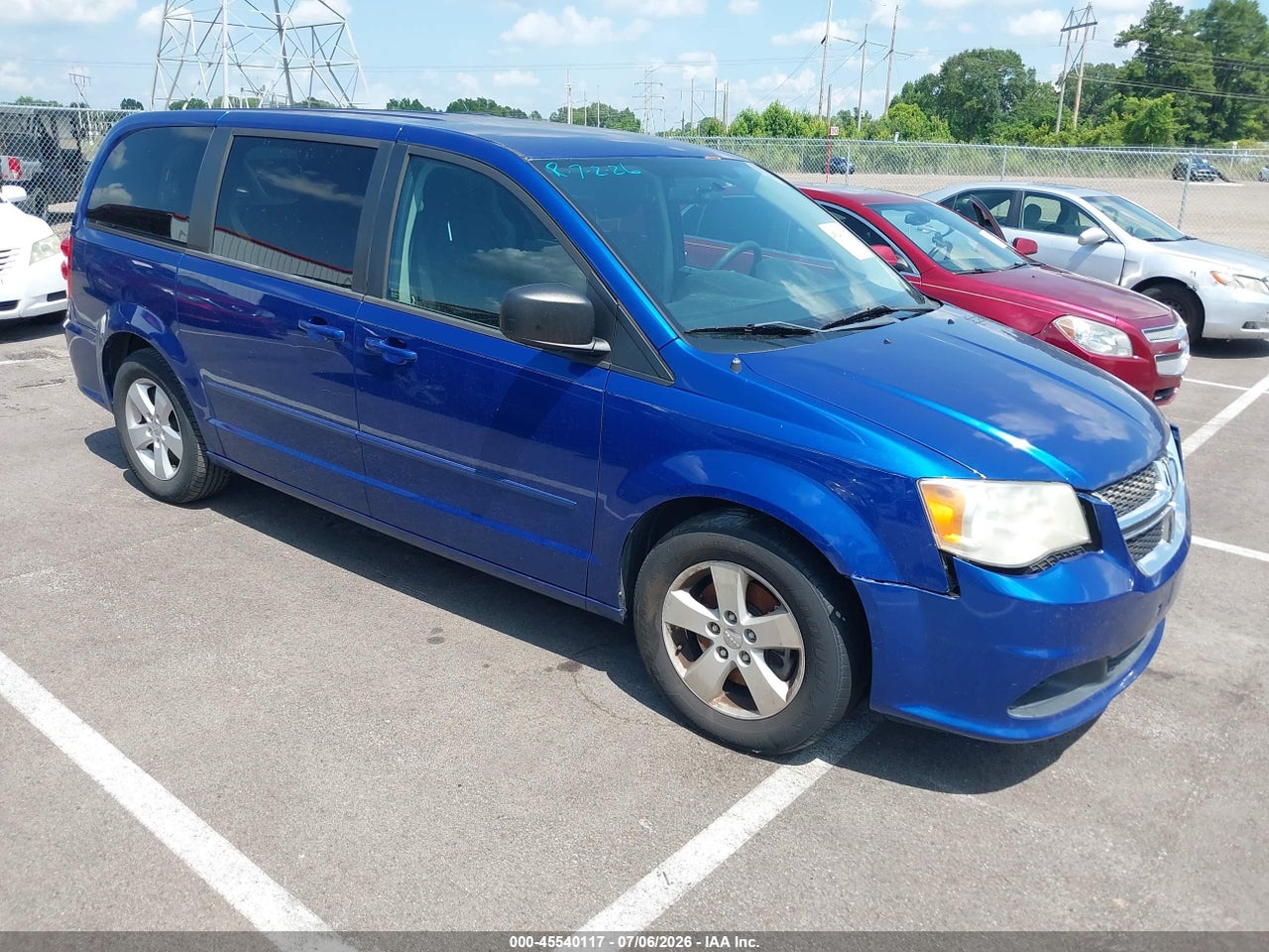 2C4RDGBG6DR****** · 2013 DODGE GRAND CARAVAN SE