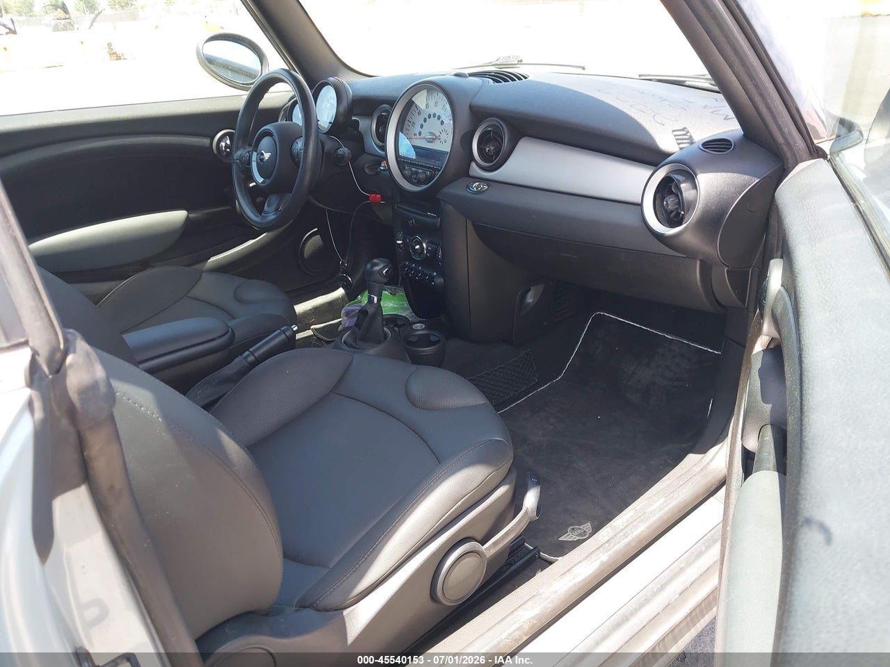 2012 MINI COOPER   · 5/11