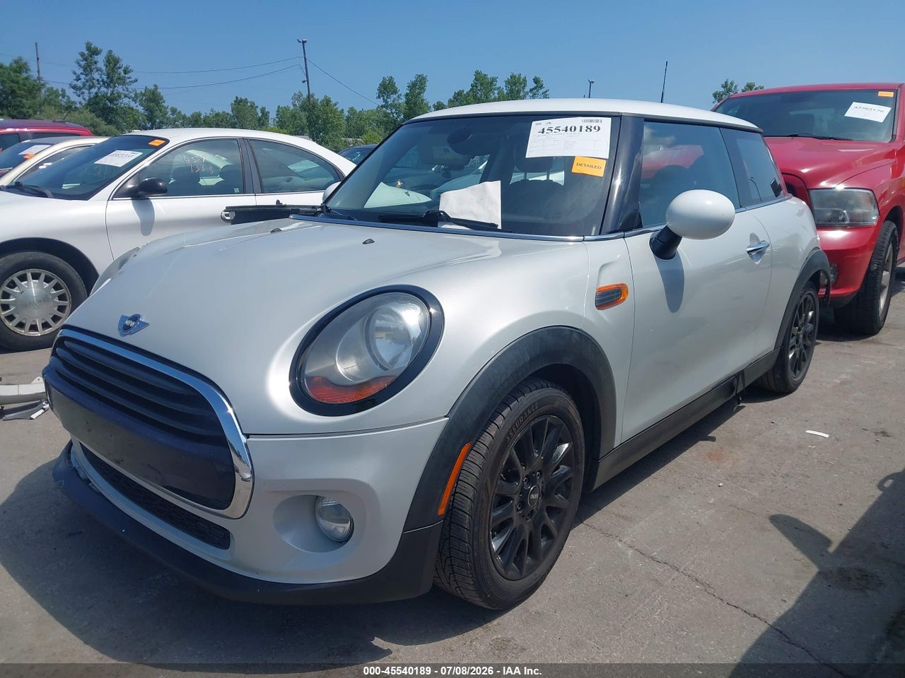 WMWXP5C37H3****** · 2017 MINI HARDTOP COOPER · 2/11