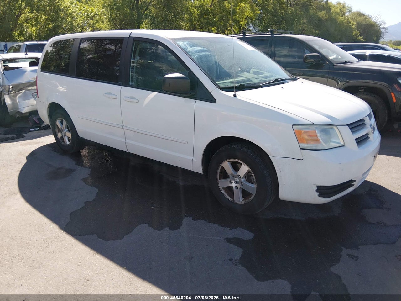 2D8HN44EX9R****** · 2009 DODGE GRAND CARAVAN SE