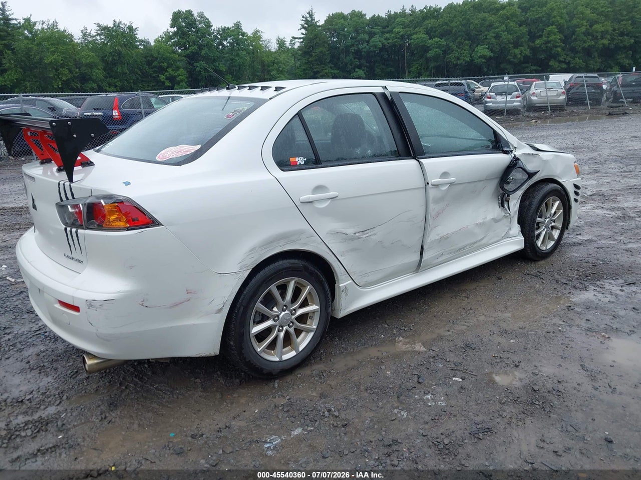 2016 MITSUBISHI LANCER ES/SE/SEL · 4/11