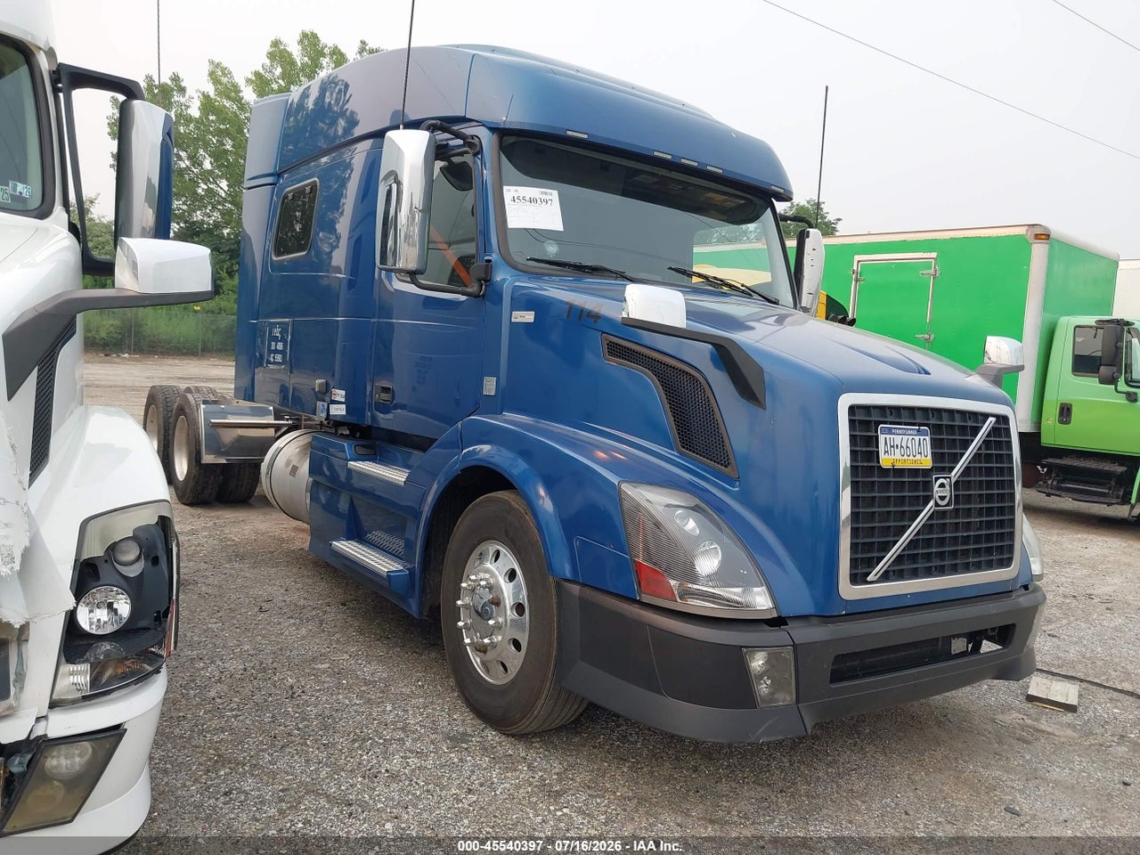 4V4NC9EHXHN****** · 2017 VOLVO VNL