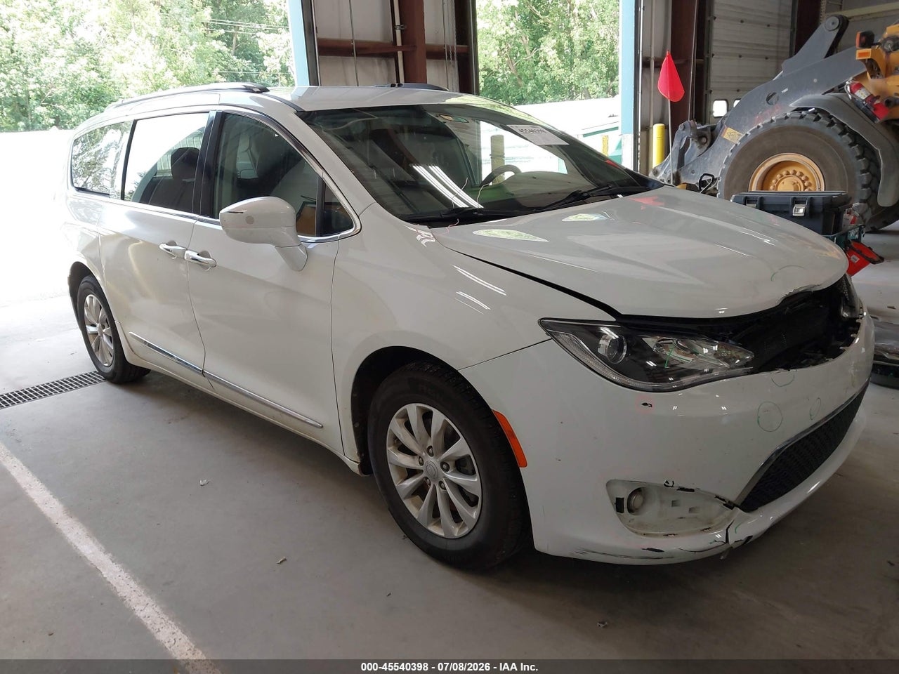 2C4RC1BG9KR****** · 2019 CHRYSLER PACIFICA TOURING L