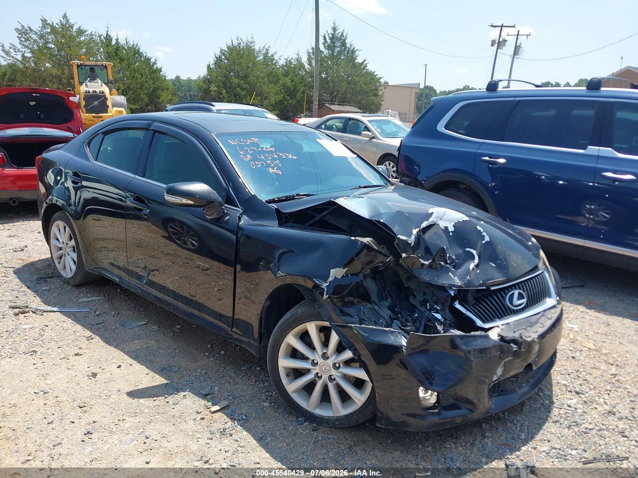 JTHCF5C26A5****** · 2010 LEXUS IS 250