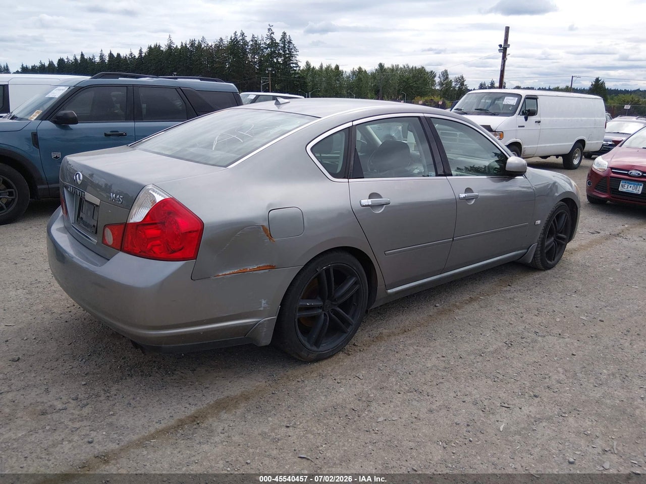 2006 INFINITI M45 SPORT · 4/10