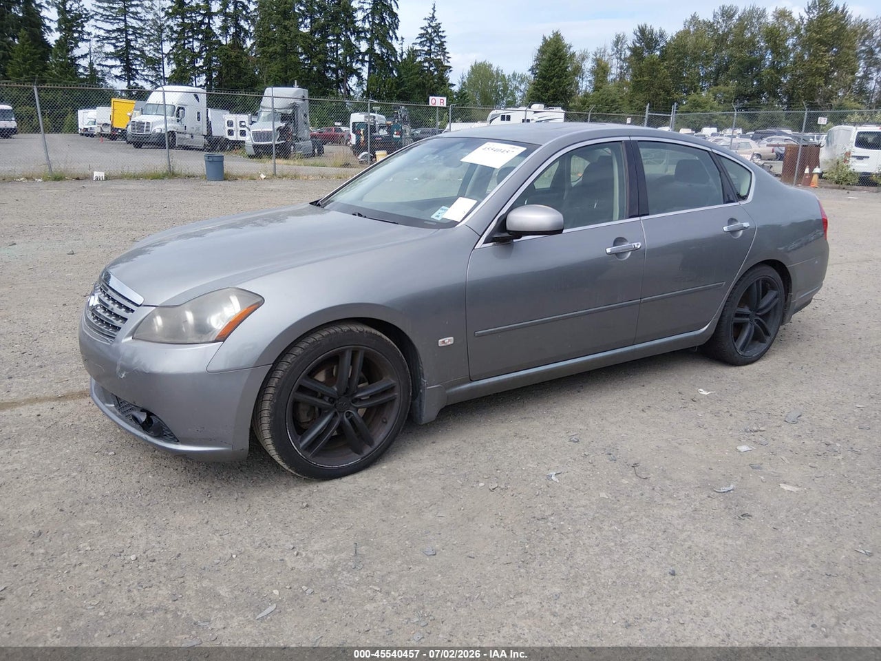 2006 INFINITI M45 SPORT · 2/10