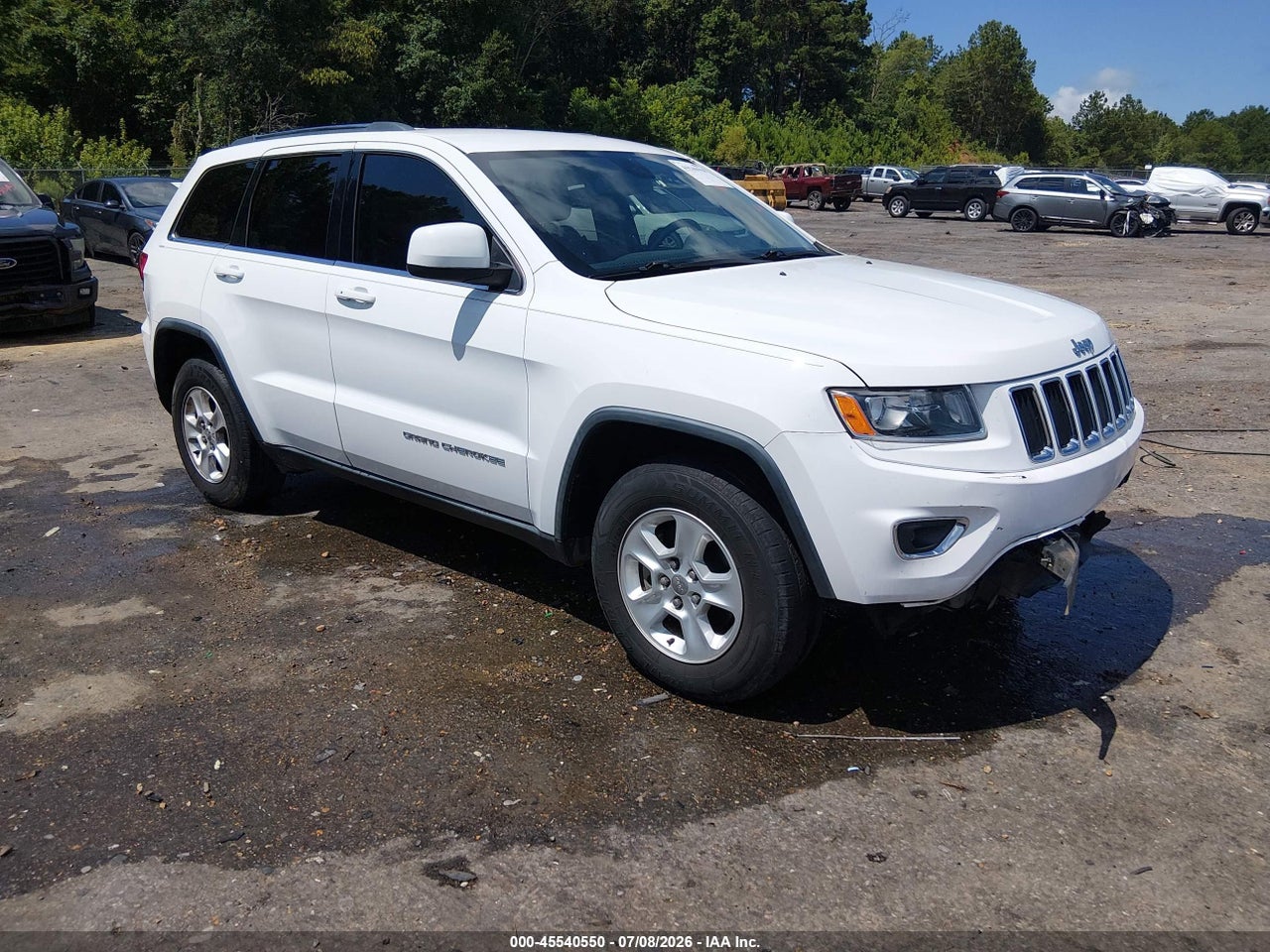 1C4RJEAG1FC****** · 2015 JEEP GRAND CHEROKEE LAREDO