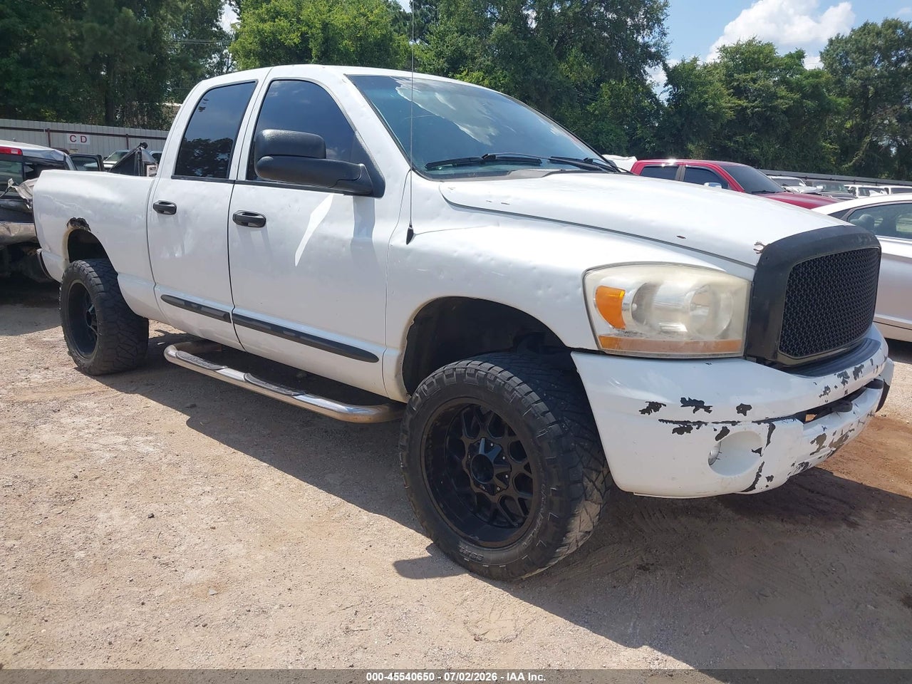 1D7HU18228J****** · 2008 DODGE RAM 1500 ST/SXT