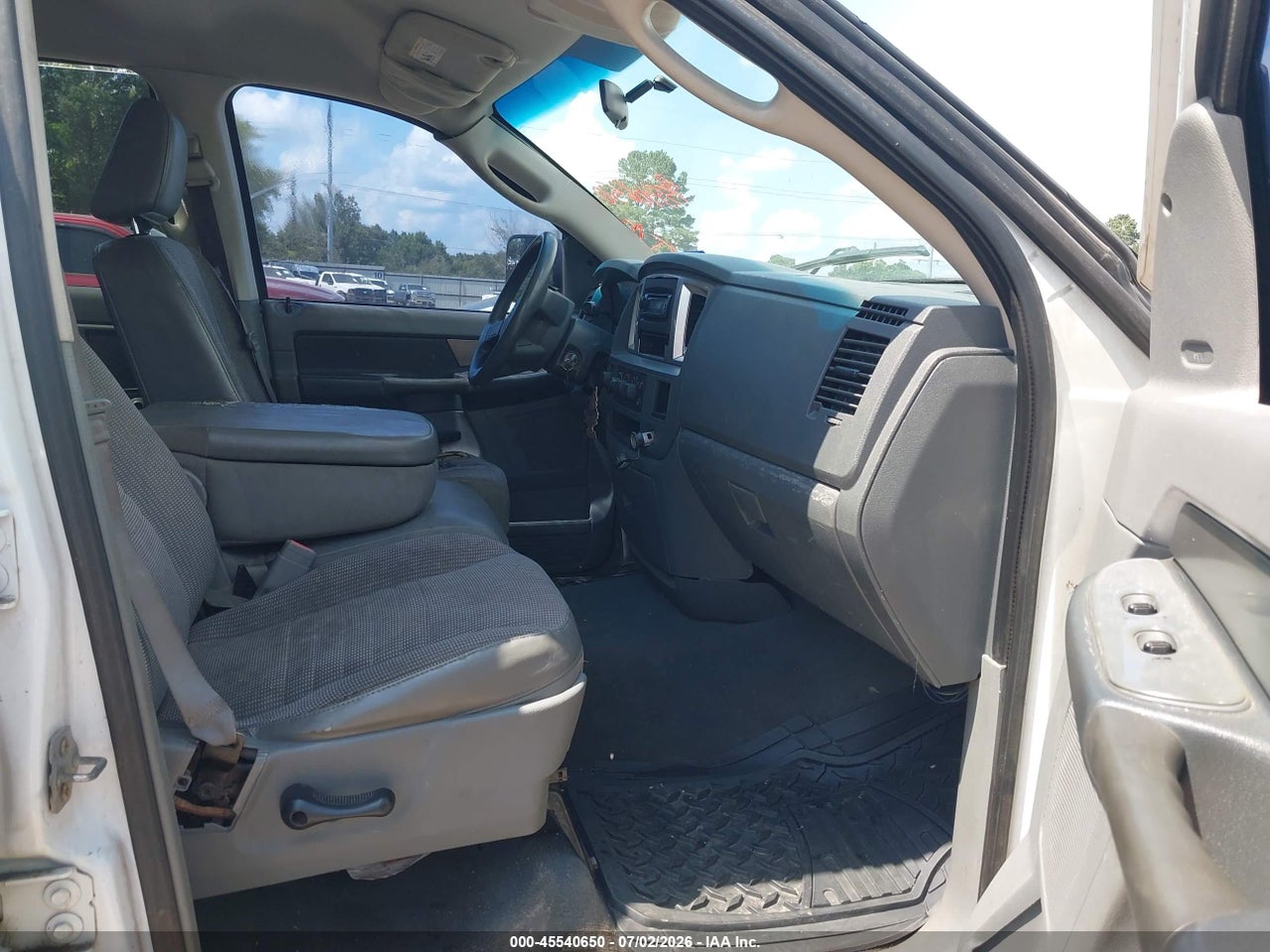 2008 DODGE RAM 1500 ST/SXT · 5/11