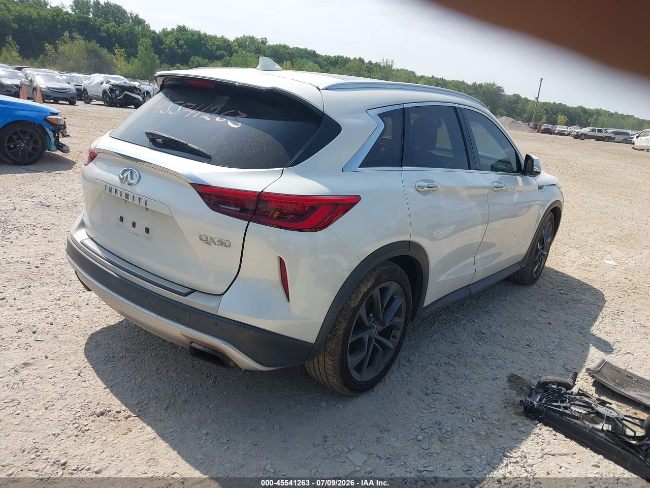 2019 INFINITI QX50 ESSENTIAL · 4/11