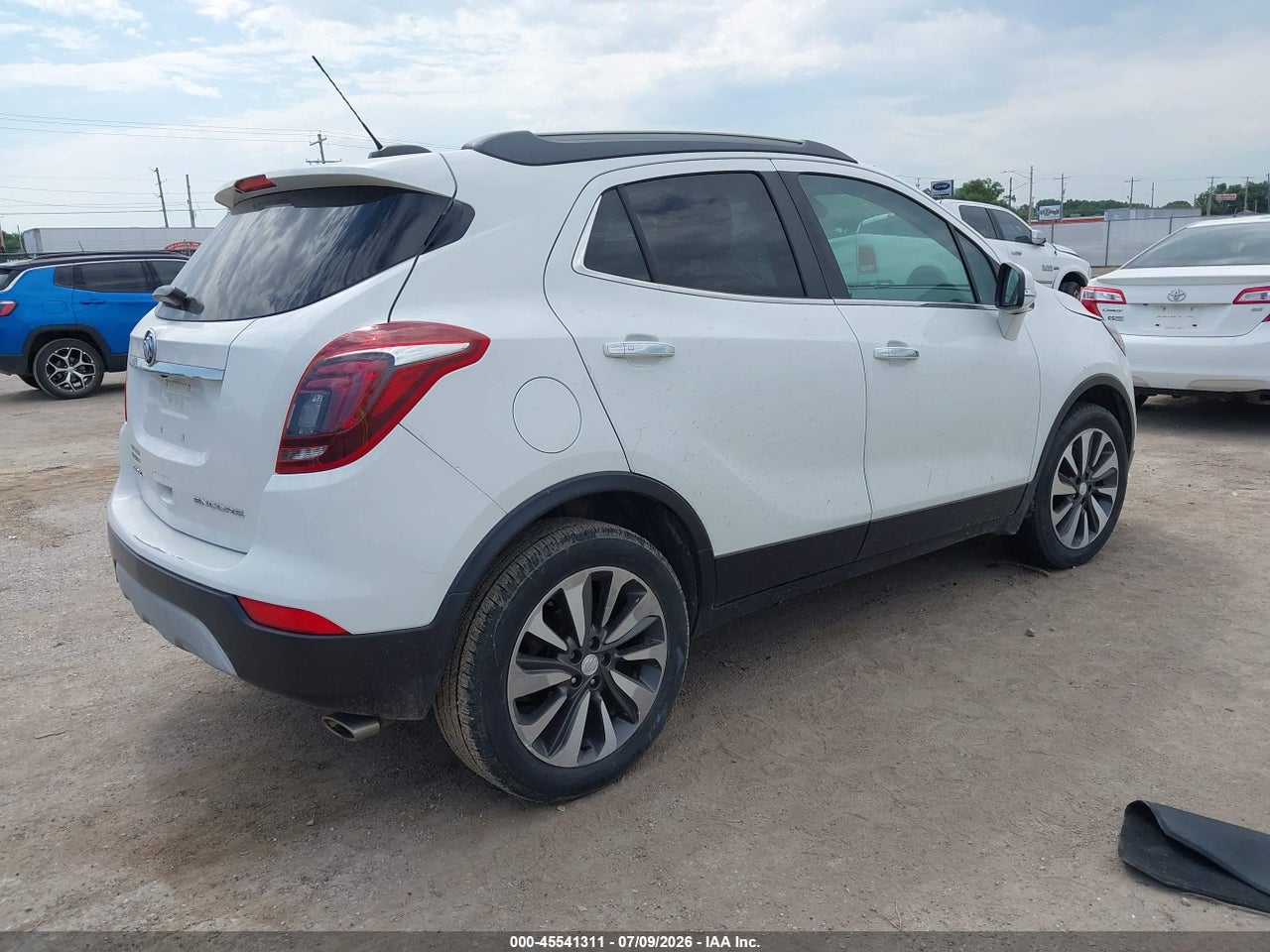 2017 BUICK ENCORE ESSENCE · 4/11