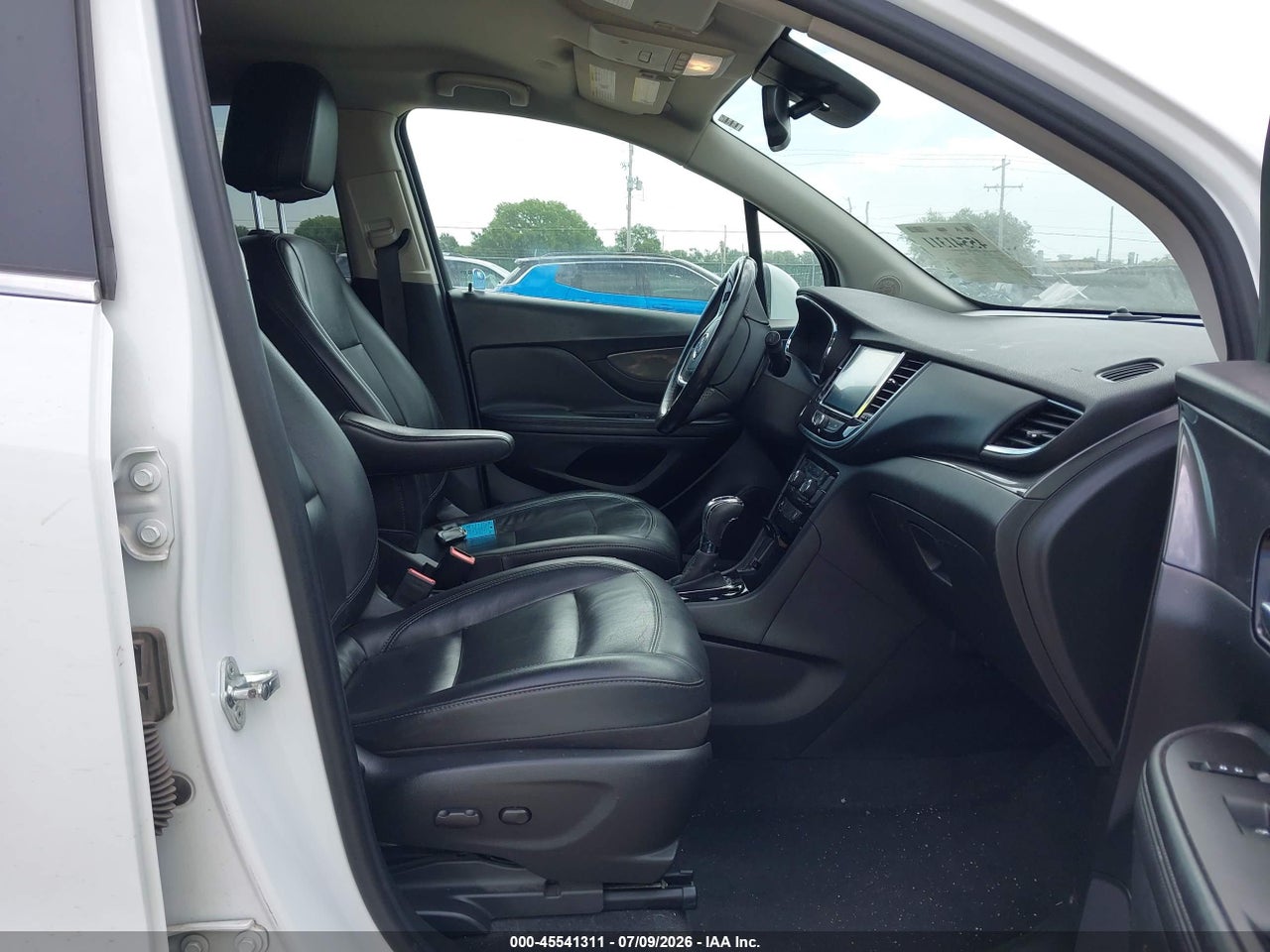 2017 BUICK ENCORE ESSENCE · 5/11