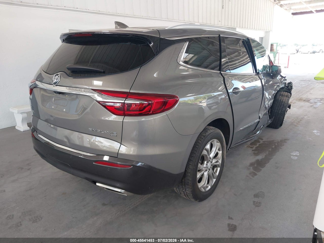 2018 BUICK ENCLAVE AVENIR · 4/11