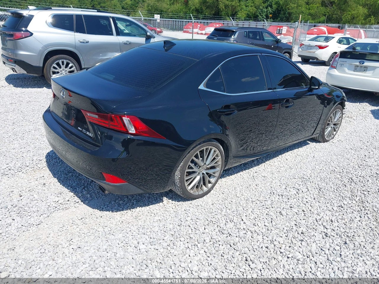 2016 LEXUS IS 300   · 4/11
