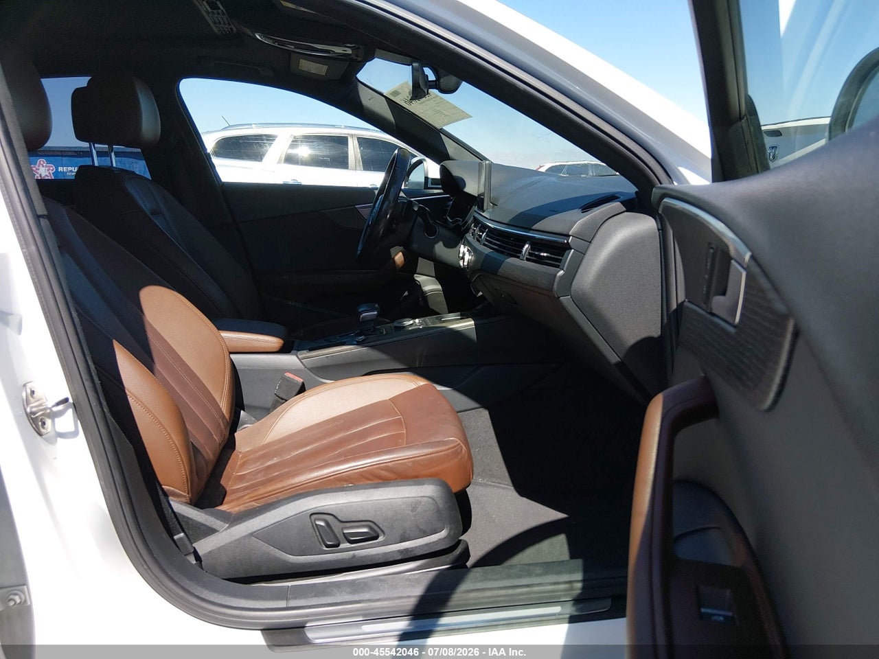 2019 AUDI A4 40 PREMIUM/40 TITANIUM PREMIUM · 5/11