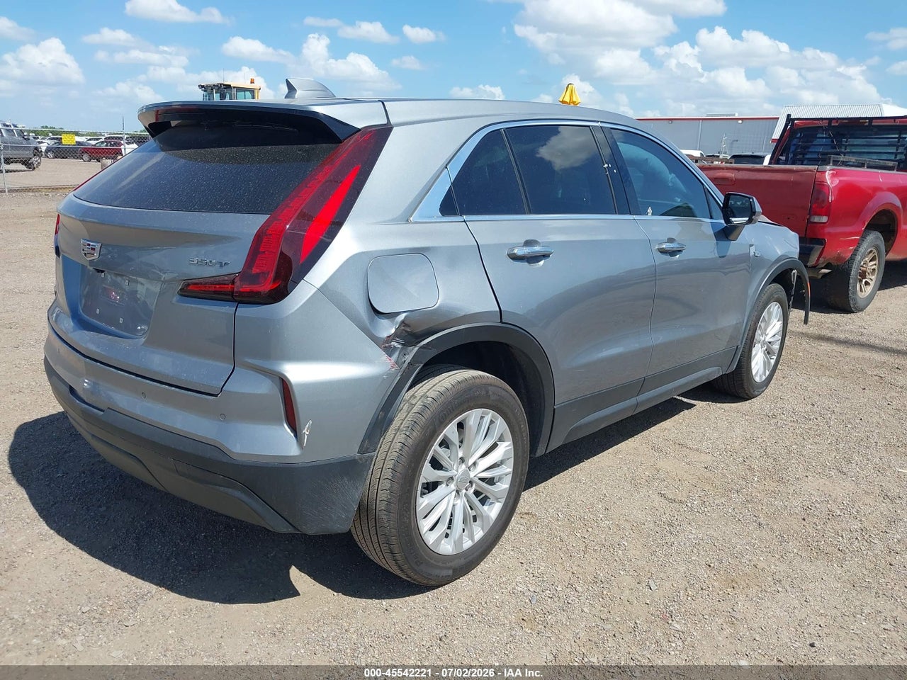 2024 CADILLAC XT4 FWD LUXURY · 4/11