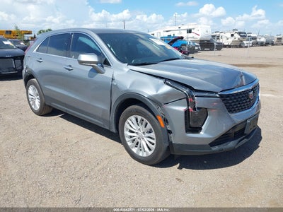 2024 CADILLAC XT4 FWD LUXURY