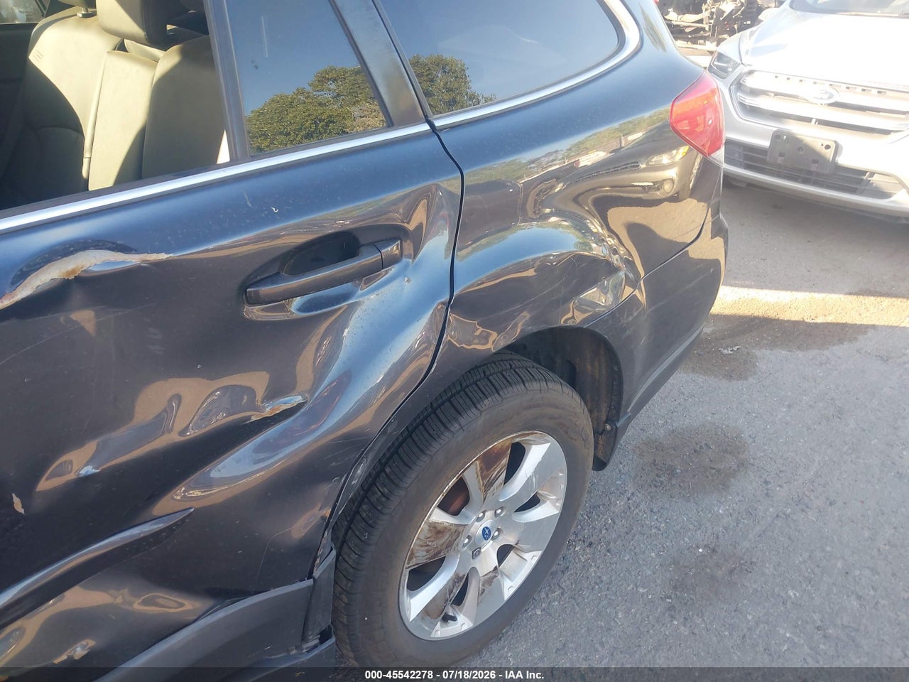 2012 SUBARU OUTBACK 3.6R LIMITED · 6/11