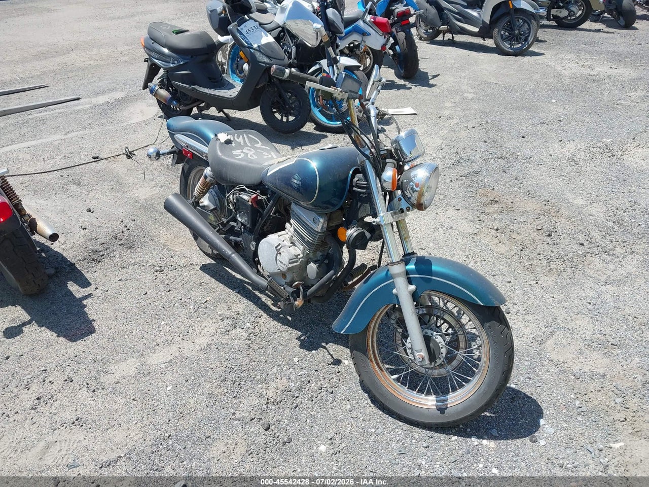 JS1NJ48A1X2****** · 1999 SUZUKI GZ250