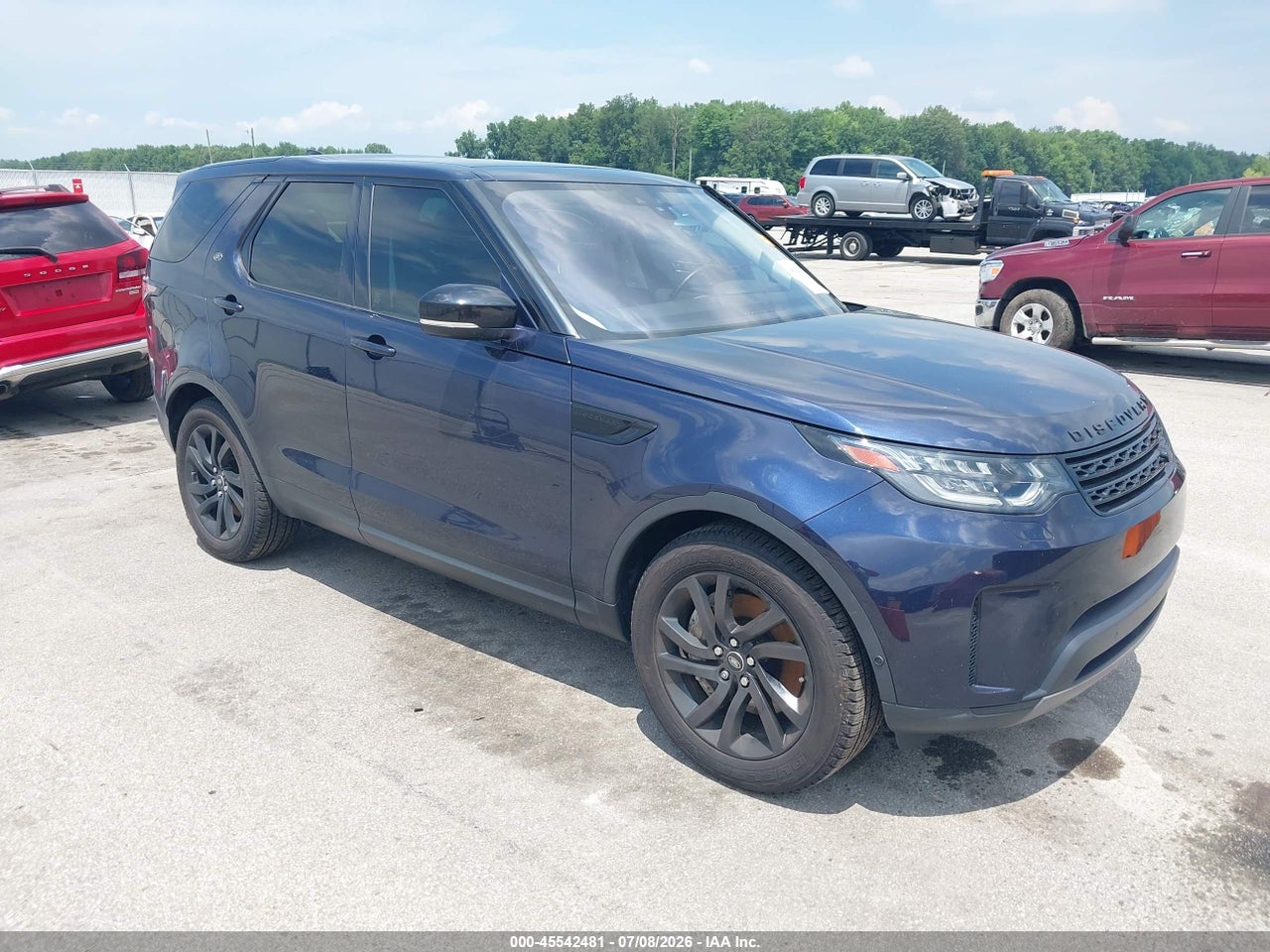 2019 LAND ROVER DISCOVERY SE