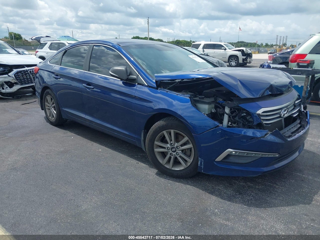 5NPE24AF9FH****** · 2015 HYUNDAI SONATA SE