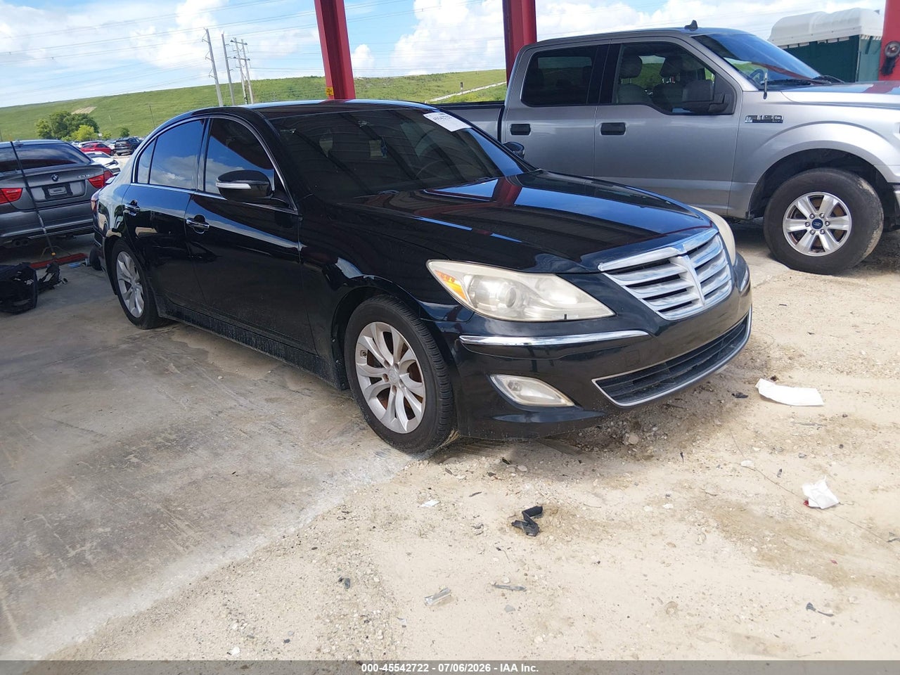 KMHGC4DD5DU****** · 2013 HYUNDAI GENESIS 3.8