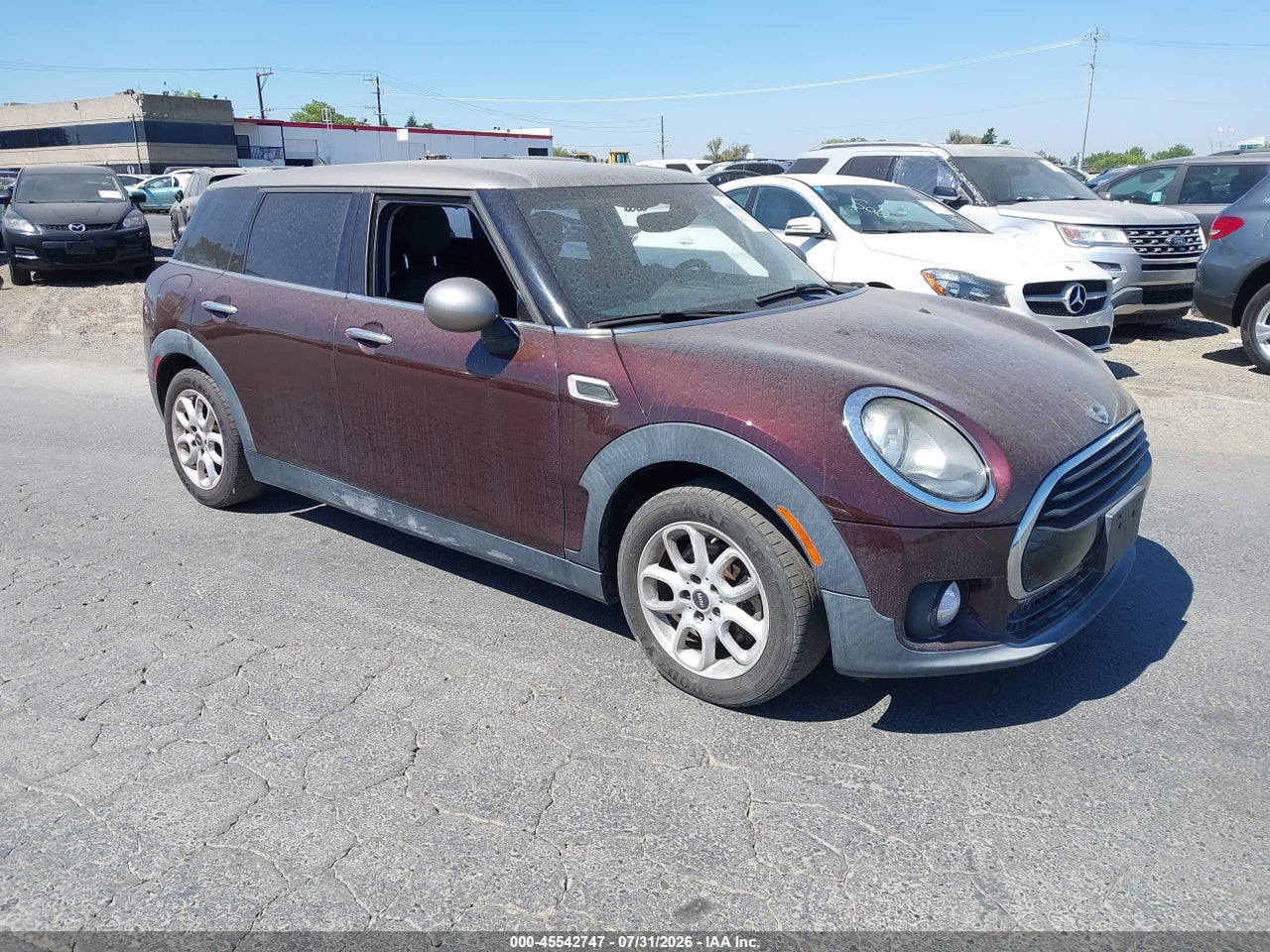 WMWLN5C55G2****** · 2016 MINI CLUBMAN COOPER