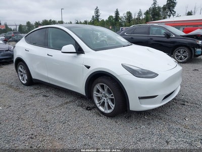 7SAYGAEEXNF****** · 2022 TESLA MODEL Y LONG RANGE DUAL MOTOR ALL-WHEEL DRIVE